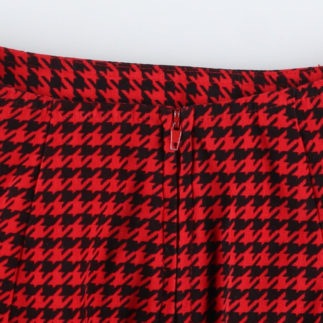 Houndstooth pattern tight mini skirt for women, size S /eaa504182