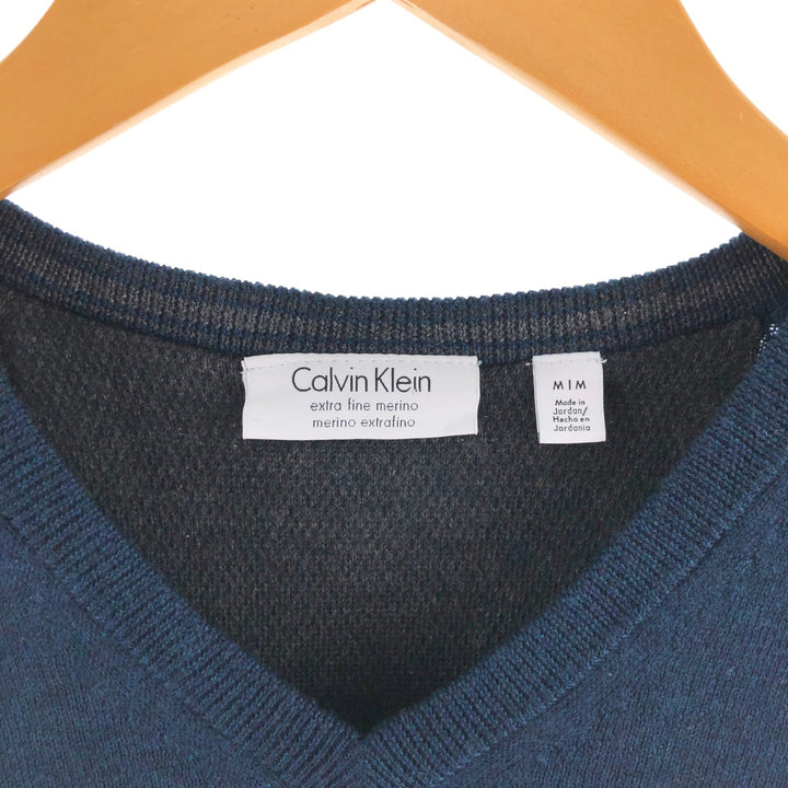 Calvin Klein V-neck Merino wool knit sweater, men's size M / eaa511782