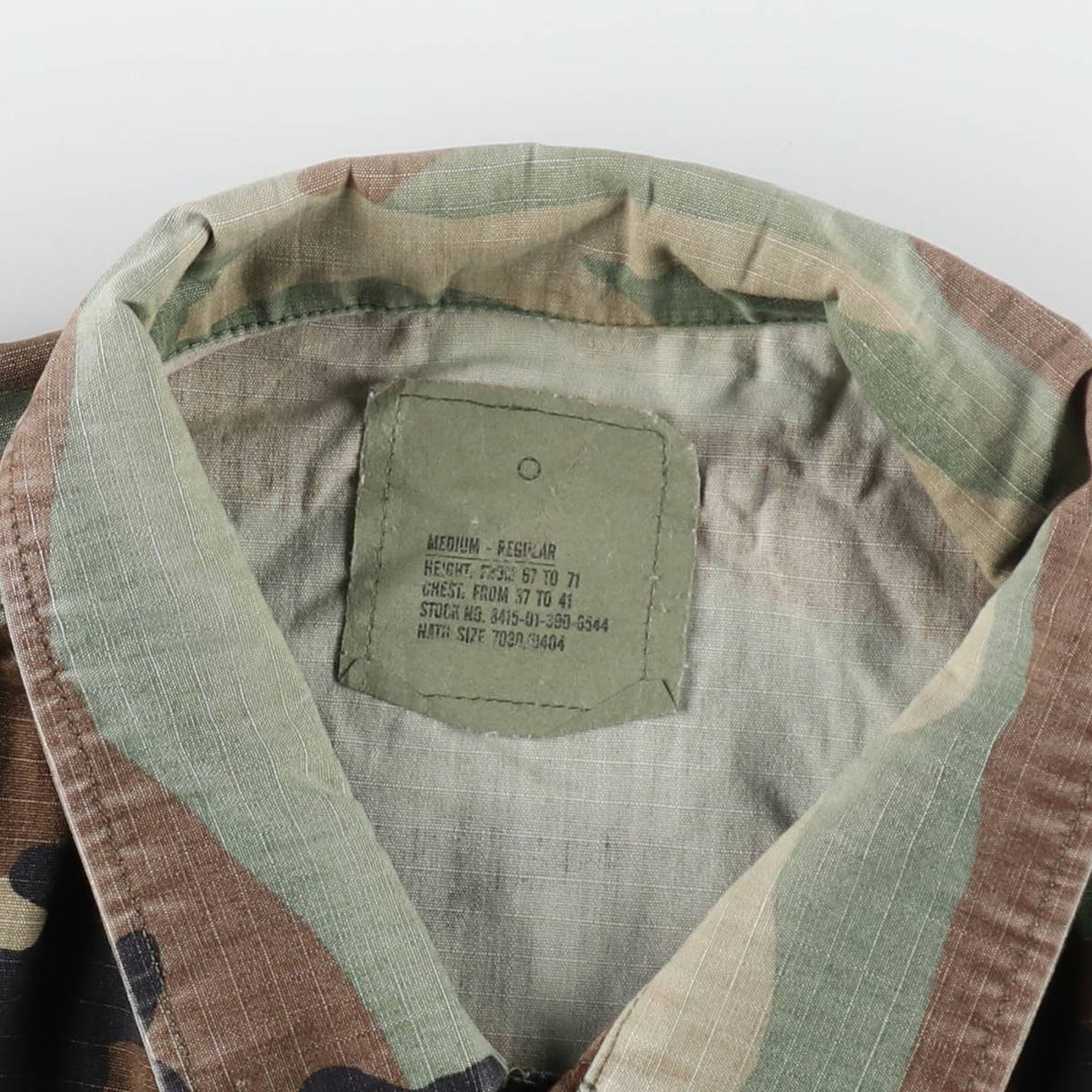 Authentic US military item, 90'S camouflage pattern woodland camo BDU military jacket, made in USA, MEDIUM-REGULAR, men's M equivalent, vintage /eaa514864