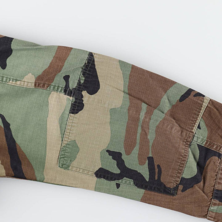 Authentic US military item, 90'S camouflage pattern woodland camo BDU military jacket, made in USA, MEDIUM-REGULAR, men's M equivalent, vintage /eaa514864