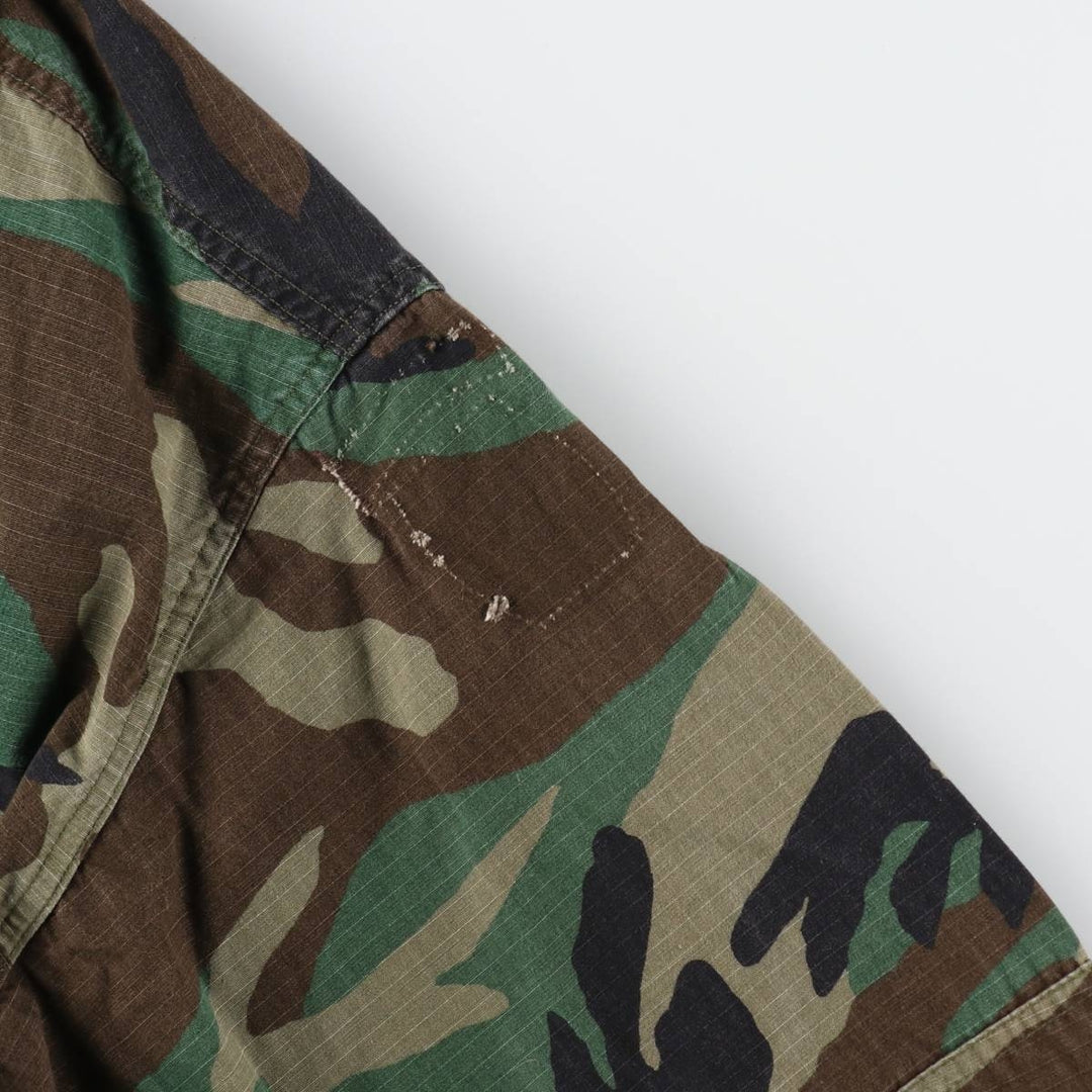 Genuine US military item, 1990'S camouflage pattern woodland camo BDU military jacket, made in USA, MEDIUM-REGULAR, equivalent to men's M /eaa514868