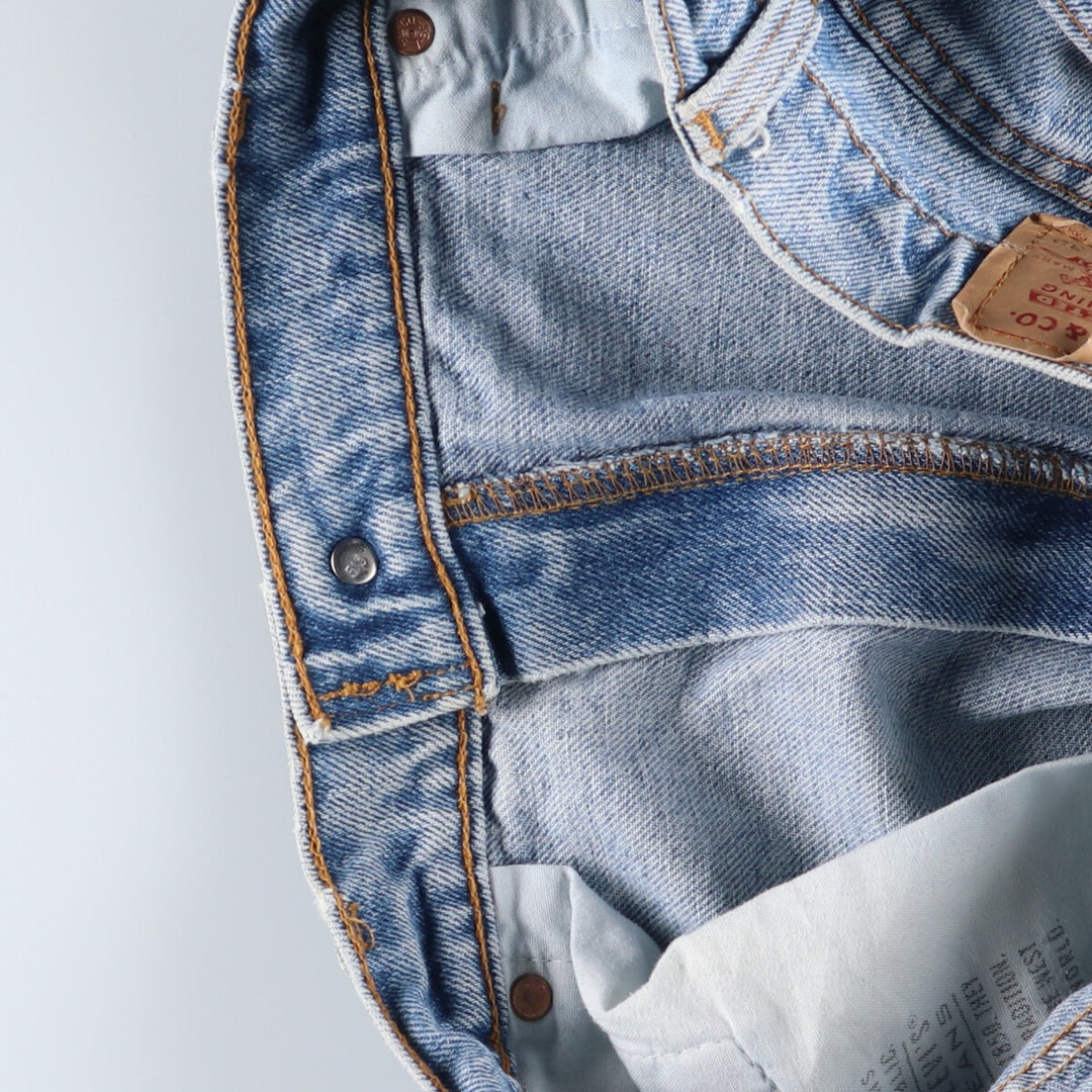 90'S Levi's 550 Relaxed Fit Tapered Leg Denim Pants, Made in the USA, Men's, Size 35, Vintage cotton Blue type light blue Vintage Second Hand