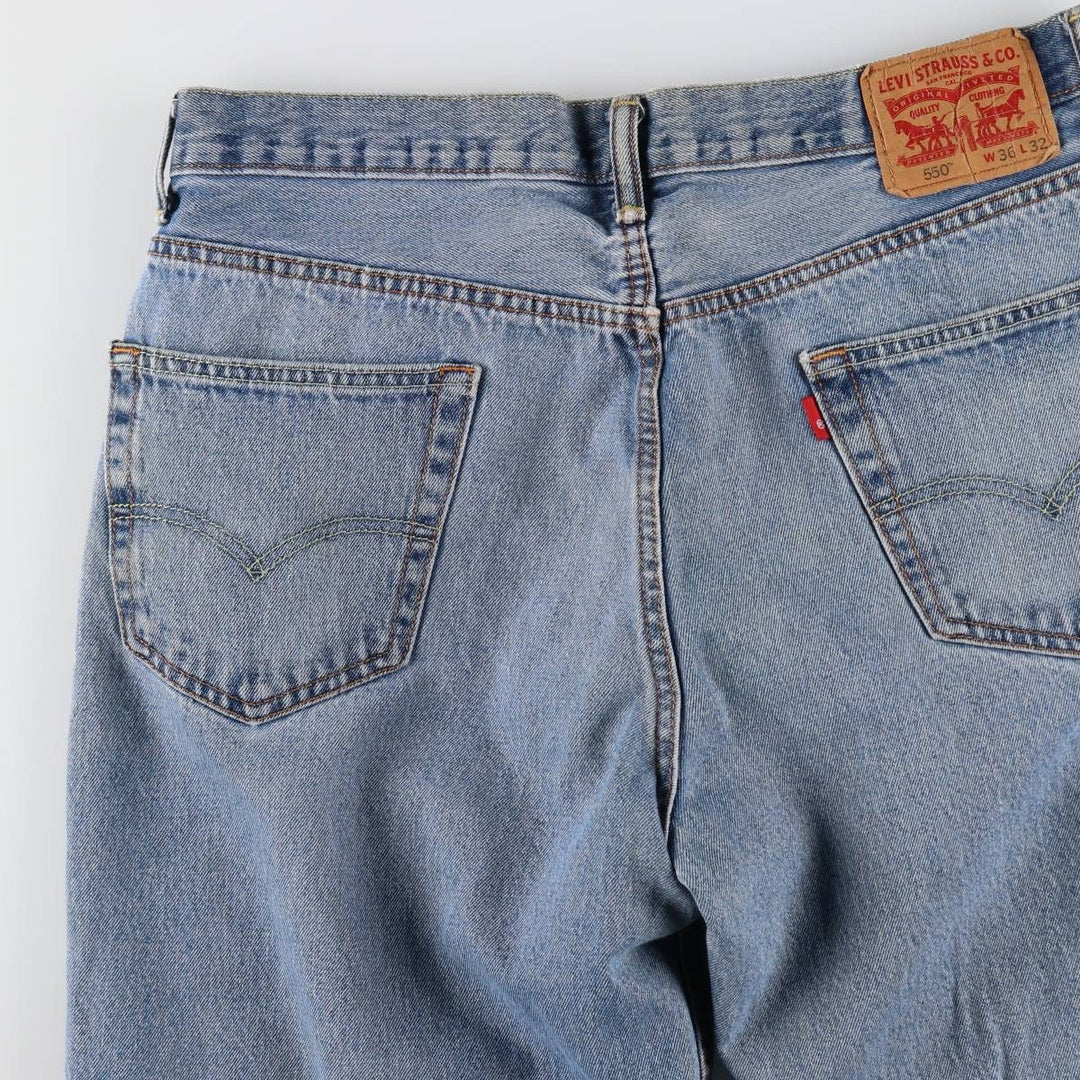Levi's 550 tapered denim pants for men, size w35 cotton blue type Vintage Second Hand