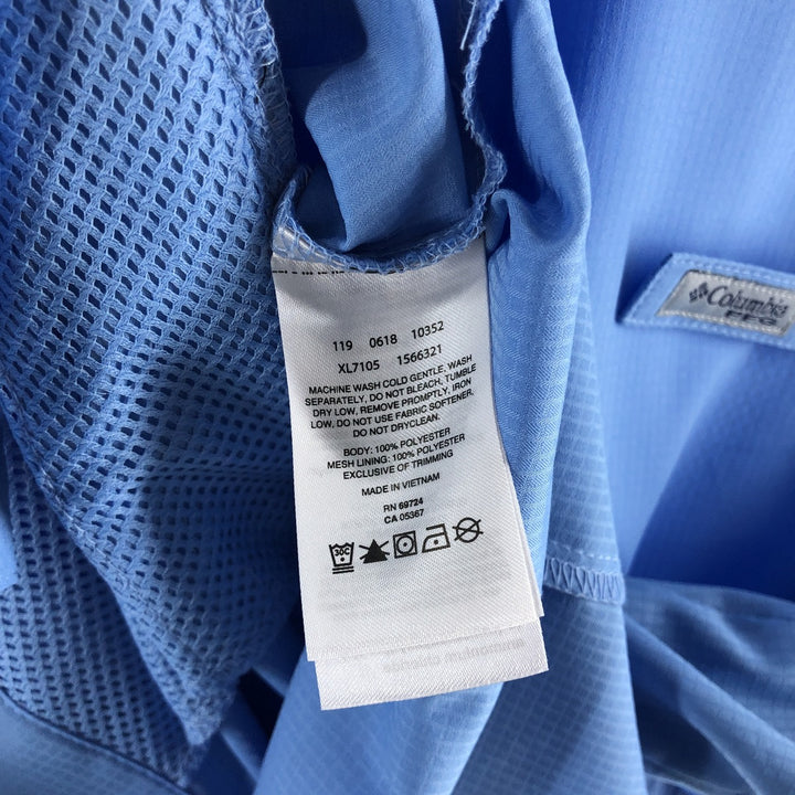 Columbia PFG Omni-Shade Long Sleeve Fishing Shirt, Women's, Size L polyester Blue type light blue Vintage Second Hand