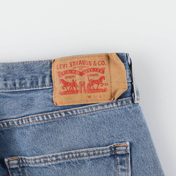 Levi's 501 straight denim pants for men, size W34 cotton Blue type light blue Vintage Second Hand