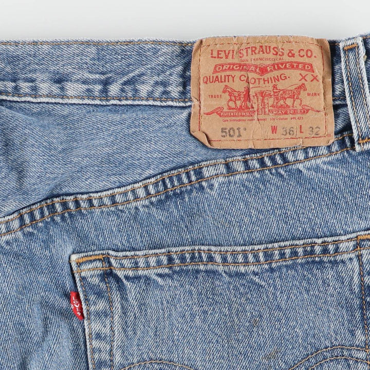 00'S Levi's 501 straight denim pants for men, size W34 cotton Blue type light blue Vintage Second Hand