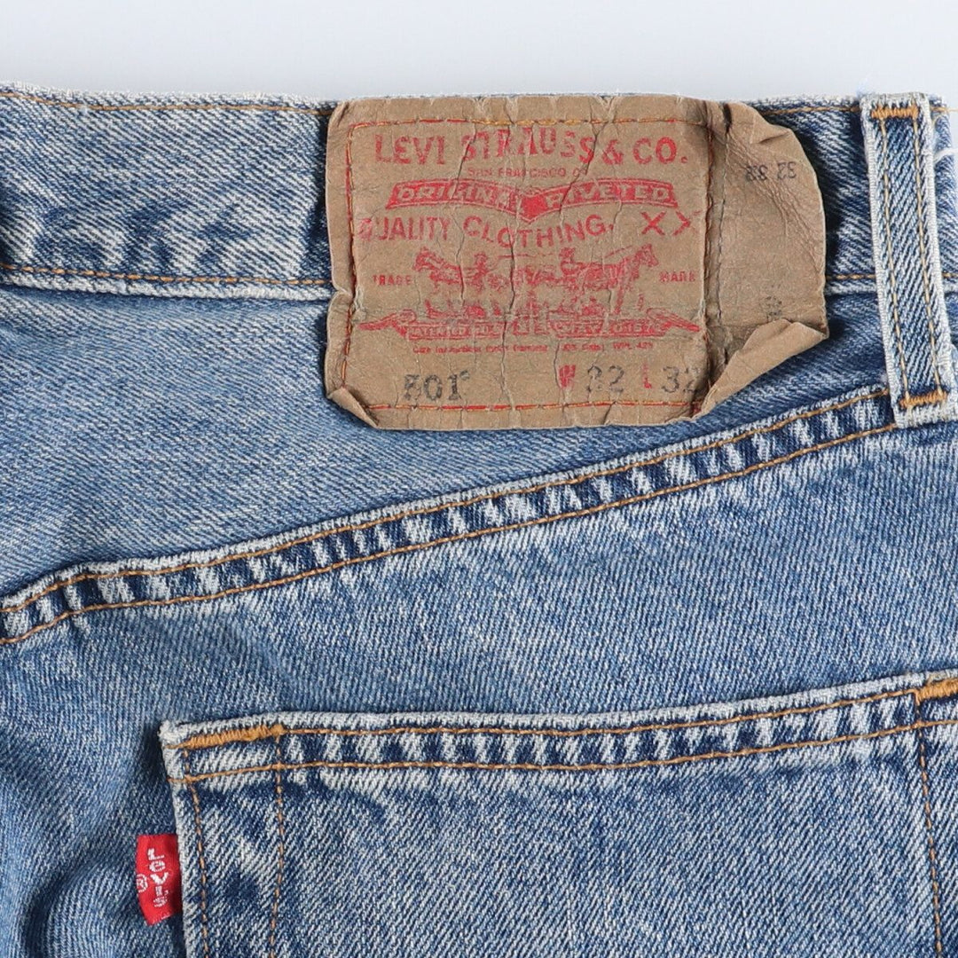 00'S Levi's 501 straight denim pants for men, size w31 cotton blue type Vintage Second Hand