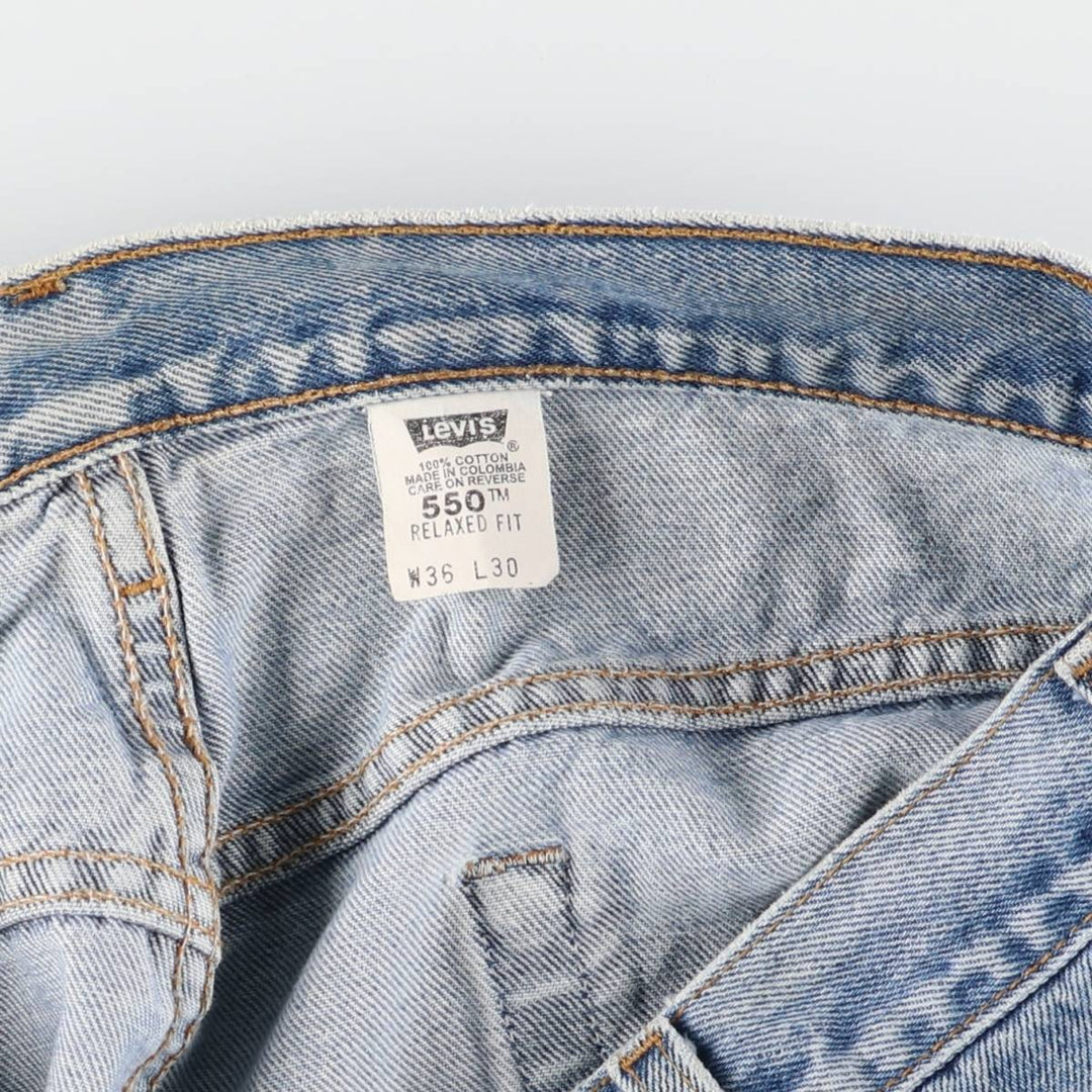 00'S Levi's 550 Relaxed Fit Tapered Denim Pants for Men, W35 cotton Blue type light blue Vintage Second Hand