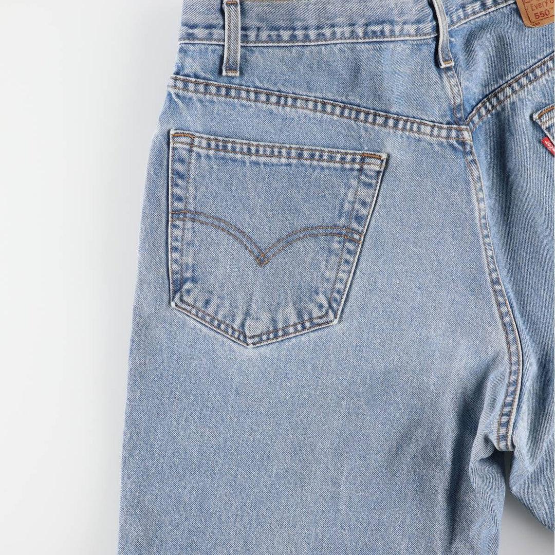 00'S Levi's 550 Relaxed Fit Tapered Denim Pants for Men, W35 cotton Blue type light blue Vintage Second Hand
