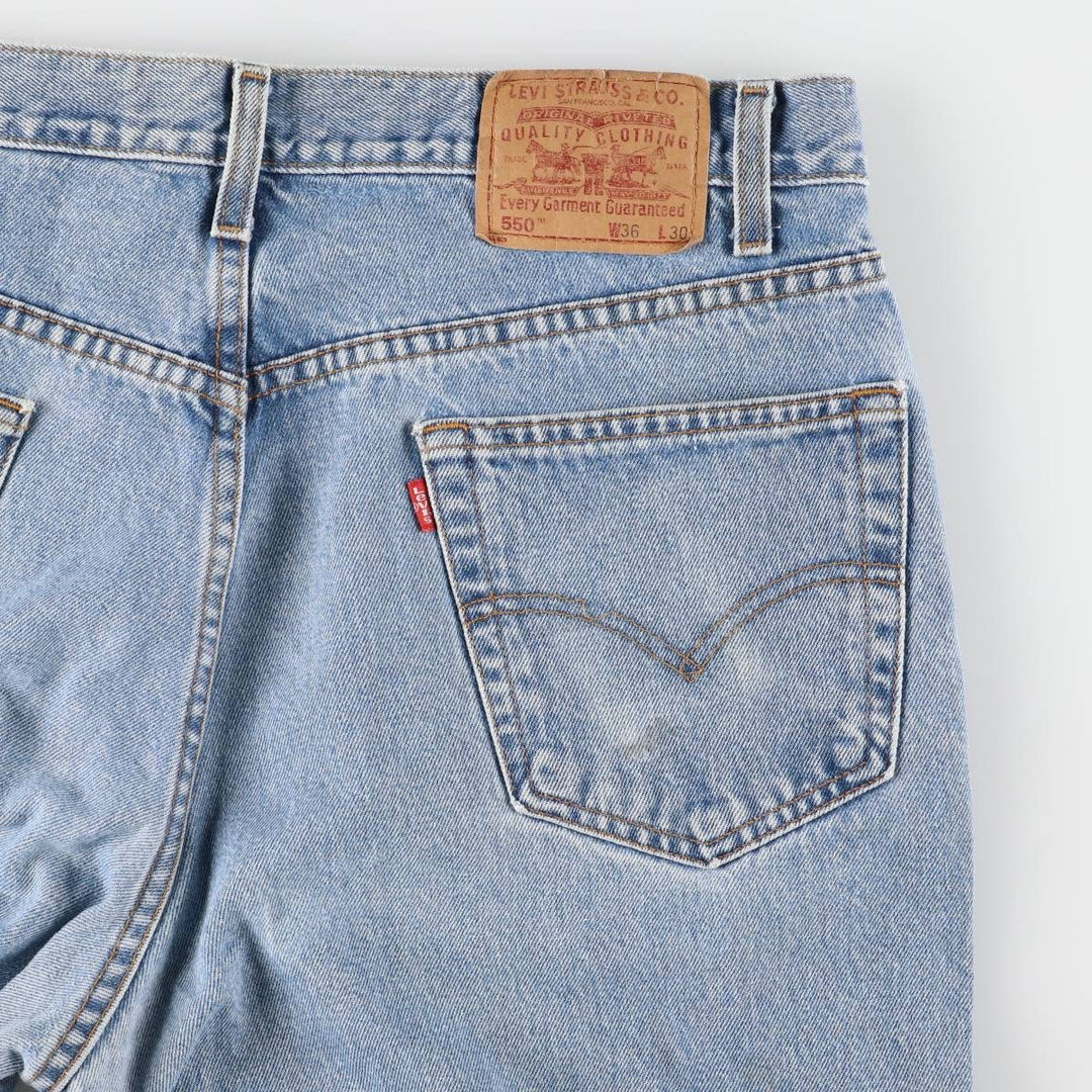 00'S Levi's 550 Relaxed Fit Tapered Denim Pants for Men, W35 cotton Blue type light blue Vintage Second Hand