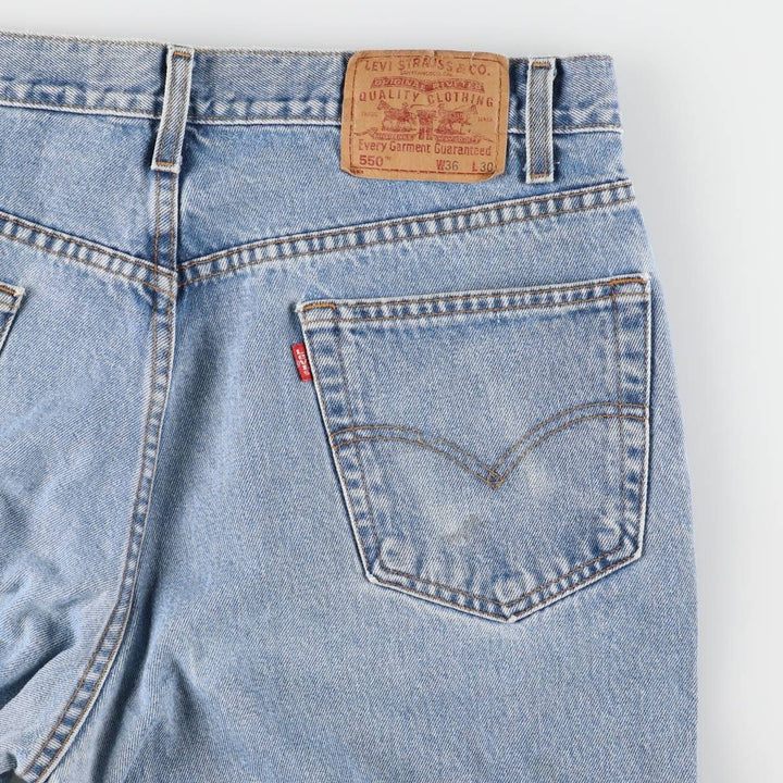 00'S Levi's 550 Relaxed Fit Tapered Denim Pants for Men, W35 cotton Blue type light blue Vintage Second Hand