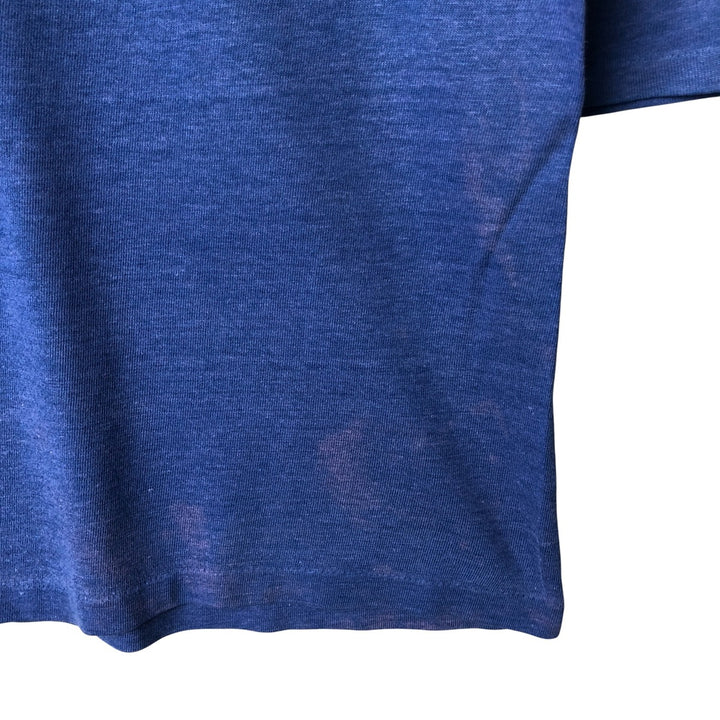 V-neck college football half-sleeve T-shirt, men's size M cotton blue type Vintage Second Hand