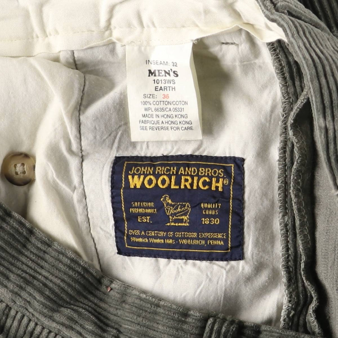 00'S WOOLRICH Two-pleat Corduroy Pants for Men, W35 cotton Khaki type sage green Vintage Second Hand