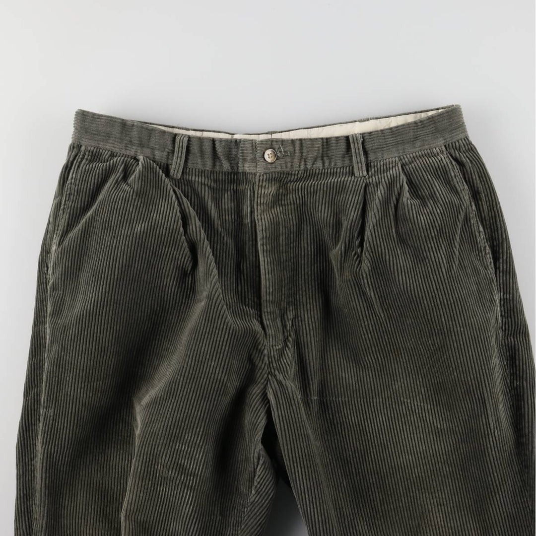 00'S WOOLRICH Two-pleat Corduroy Pants for Men, W35 cotton Khaki type sage green Vintage Second Hand