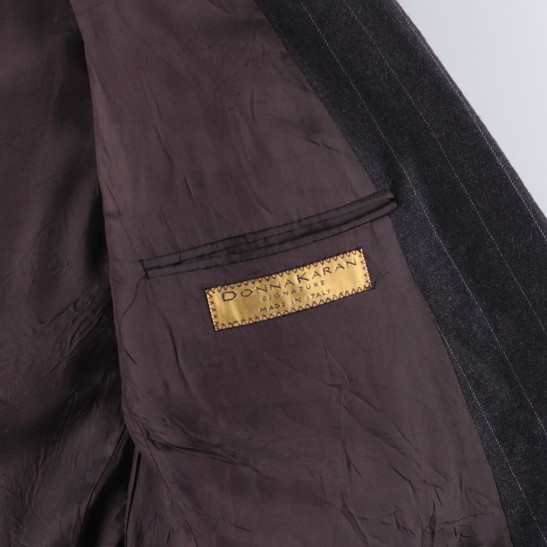 Donna Karan Stripe Pattern Peak Lapel Double Breasted Wool Tailored Jacket Made in Italy Men's L size wool Charcoal Vintage Second Hand