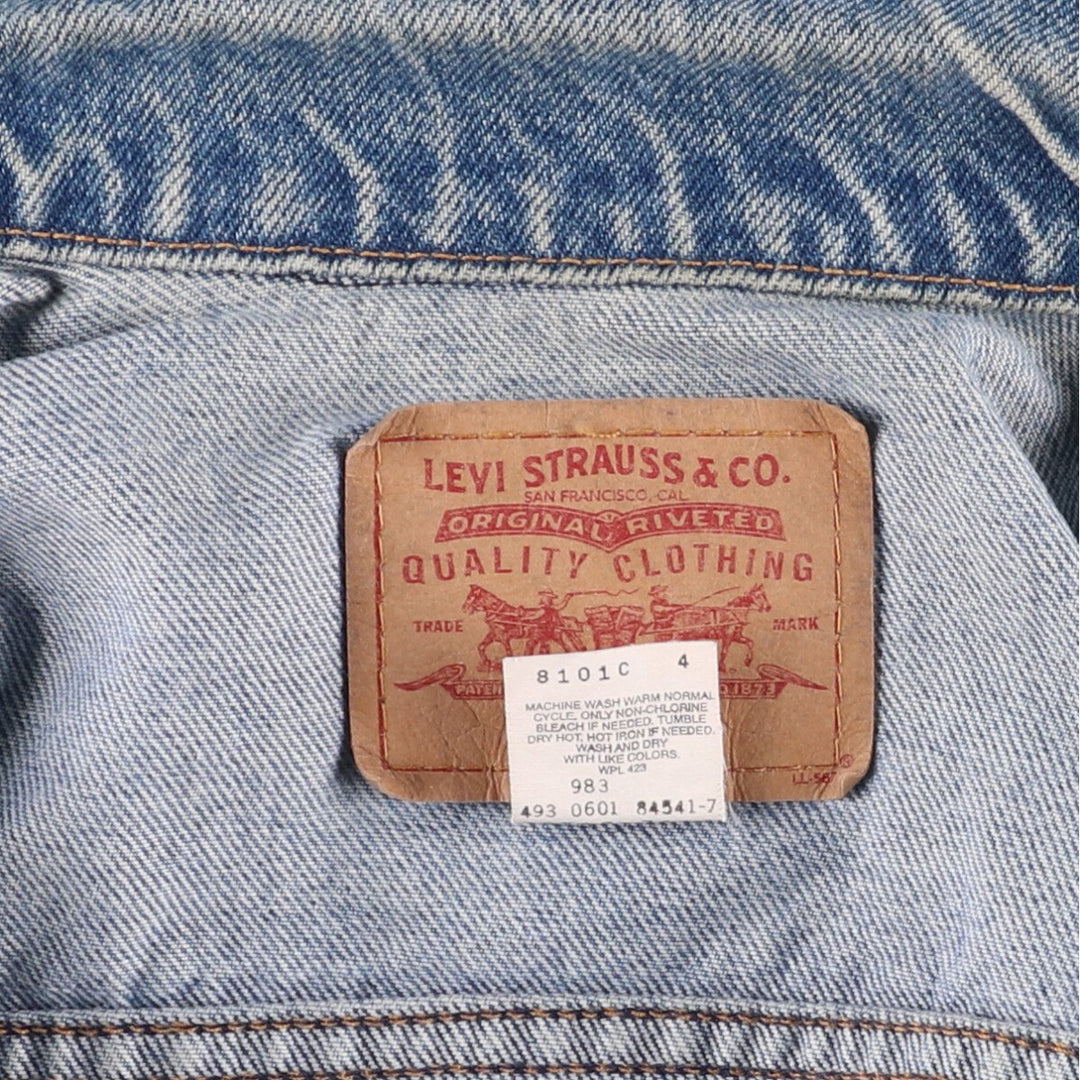 00'S Levi's denim jacket, denim jacket, men's size L cotton blue type Vintage Second Hand