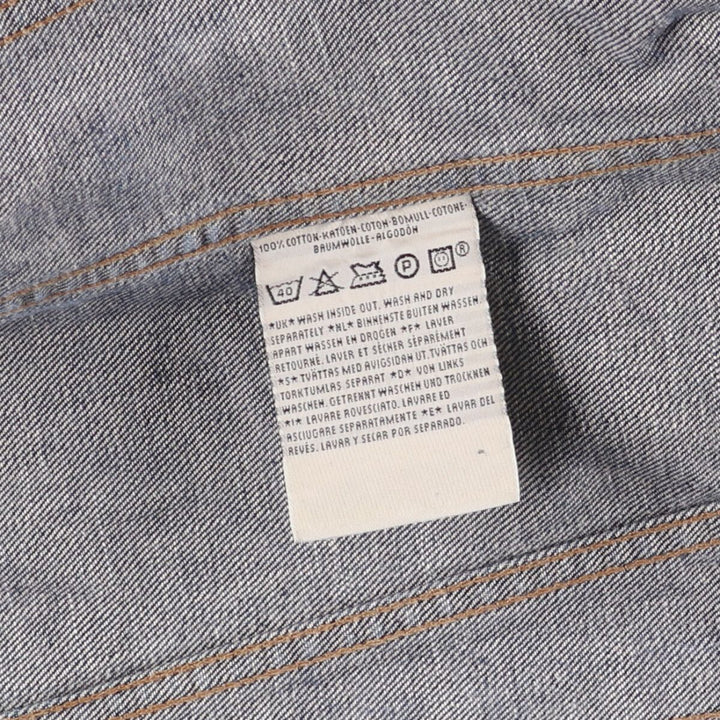 2000'S Levi's 70590 Euro Model Denim Jacket, Women's Size Medium cotton blue type Vintage Second Hand