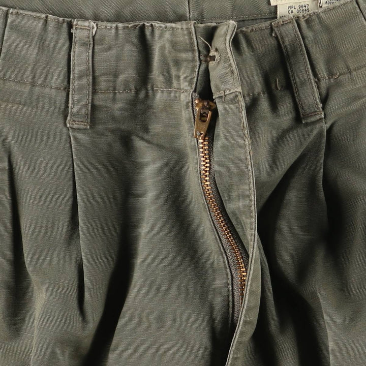 Eddie Bauer cargo pants for men, size W35 cotton Khaki type sage green Vintage Second Hand
