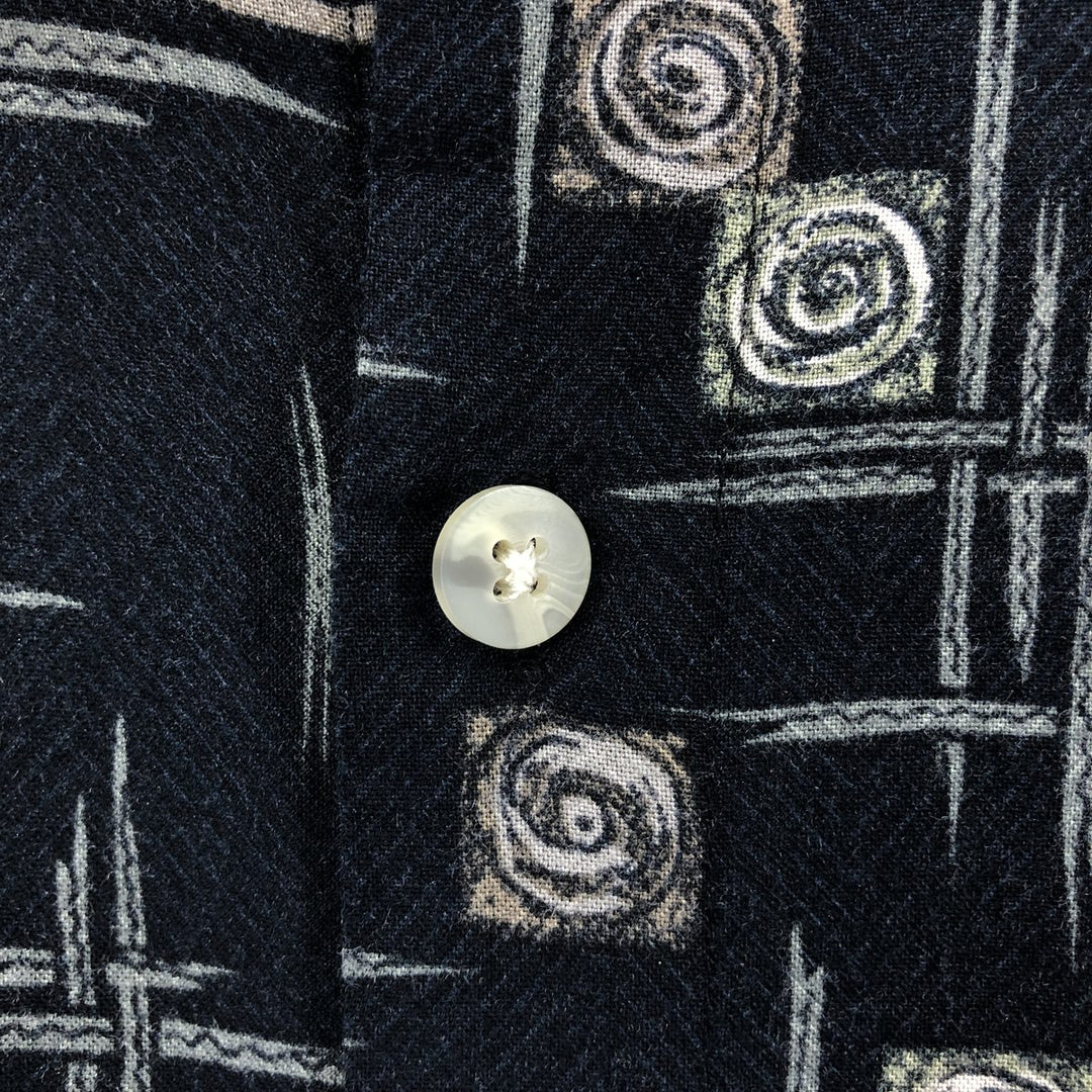 Pierre Cardin All-over print short-sleeve rayon shirt, box shirt, men's M size Rayon black type Vintage Second Hand