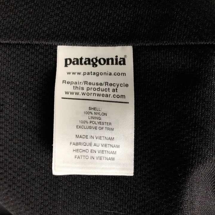 Patagonia Men's Baggies Jacket 28151SP20 Nylon Blouson Men's M Size Nylon Charcoal Vintage Second Hand