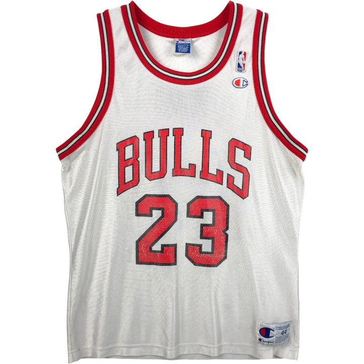 Champion Authentic Athletic Apparel NBA Chicago Bulls Game Shirt Replica Uniform (Men's XL equivalent) - 2000s polyester white type Vintage Second Hand