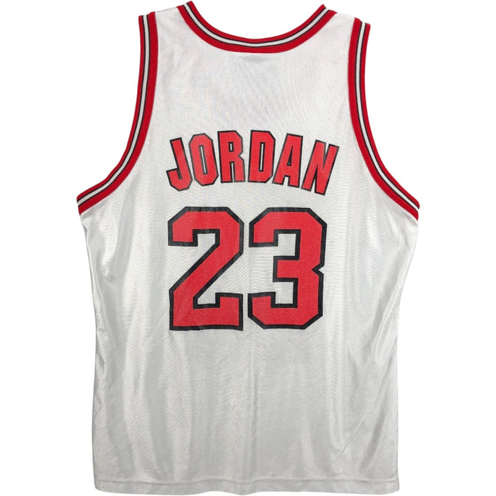 Champion Authentic Athletic Apparel NBA Chicago Bulls Game Shirt Replica Uniform (Men's XL equivalent) - 2000s polyester white type Vintage Second Hand