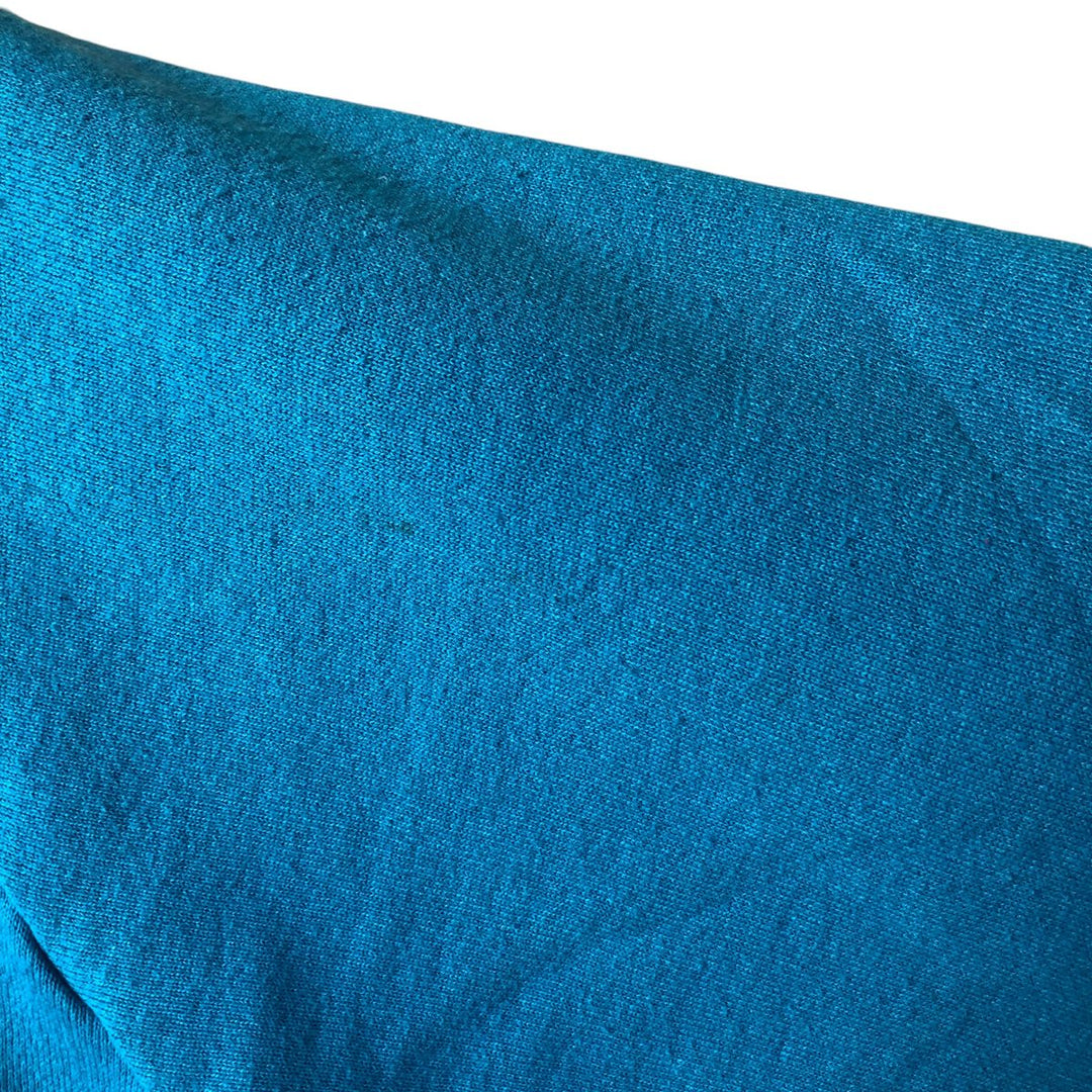 90'S Fruit of the Loom Casual Wear Plain Blank Sweatshirt, Made in USA, Men's Size Medium, Vintage cotton Blue type light blue Vintage Second Hand