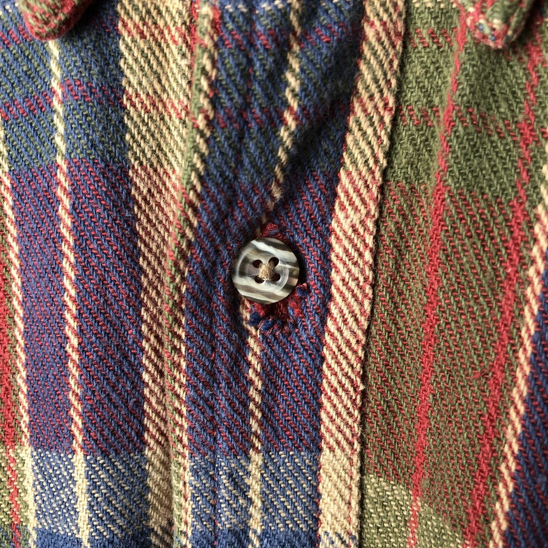 Wrangler Rugged Wear Long Sleeve Button-Down Heavy Flannel Check Shirt, Men's Size XL unclear red type Vintage Second Hand