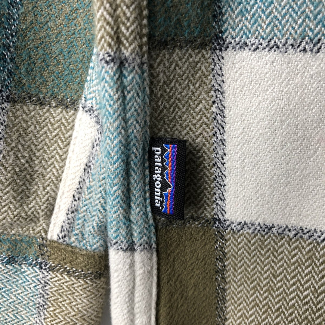Patagonia Organic Cotton Long Sleeve Flannel Check Shirt, Men's Size XS (STY53947FA14) Organic cotton green type Vintage Second Hand