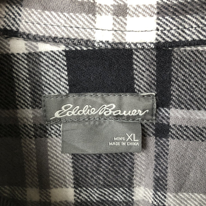 Eddie Bauer Long Sleeve Button-Down Light Flannel Check Shirt, Men's XL cotton gray type Vintage Second Hand