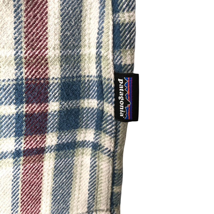 Patagonia Organic Cotton Long Sleeve Flannel Check Shirt, Men's Size L (STY53947FA14) Organic cotton gray type Vintage Second Hand