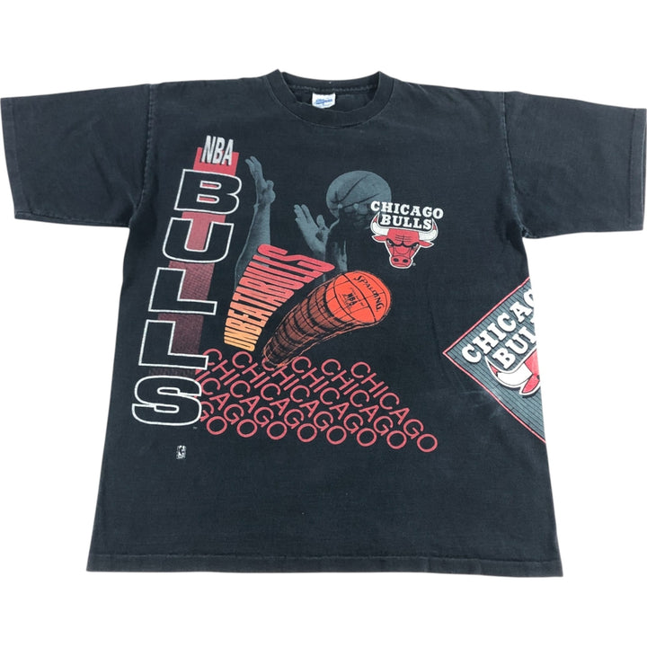 90'S SALEM SPORTSWEAR NBA CHICAGO BULLS Chicago Bulls sports print T-shirt made in USA, men's size L, vintage cotton black type Vintage Second Hand