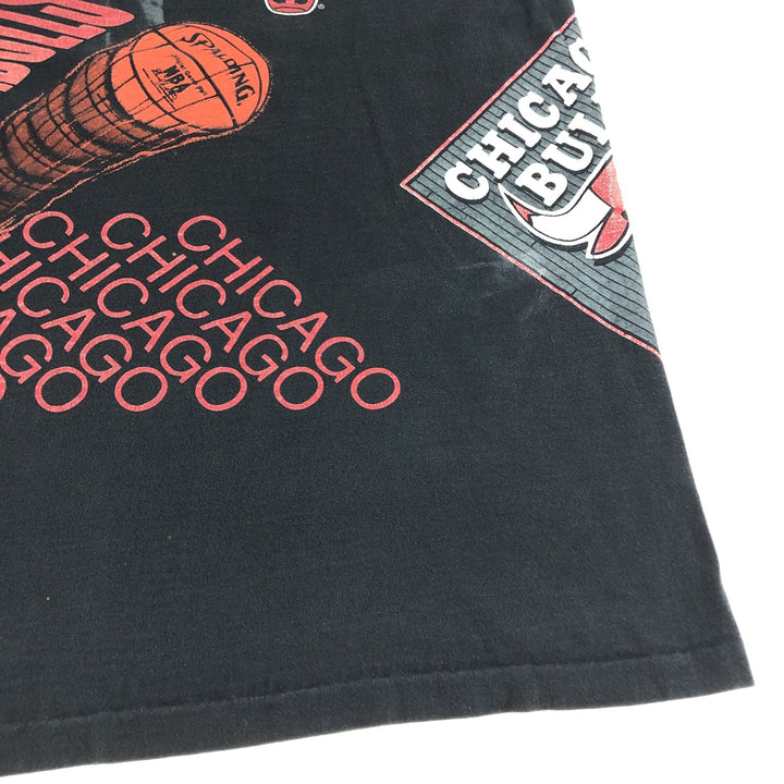 90'S SALEM SPORTSWEAR NBA CHICAGO BULLS Chicago Bulls sports print T-shirt made in USA, men's size L, vintage cotton black type Vintage Second Hand