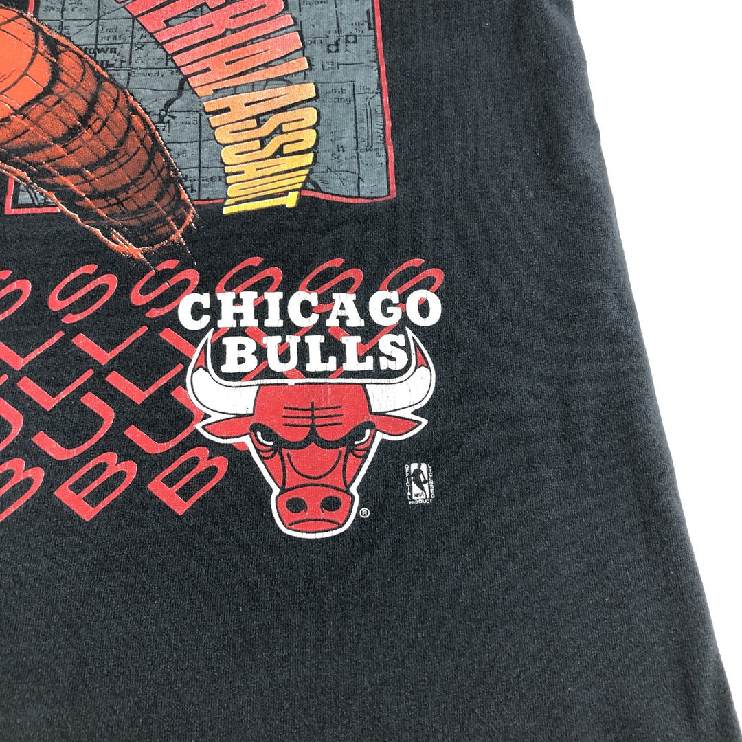 90'S SALEM SPORTSWEAR NBA CHICAGO BULLS Chicago Bulls sports print T-shirt made in USA, men's size L, vintage cotton black type Vintage Second Hand