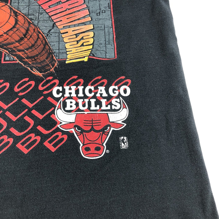 90'S SALEM SPORTSWEAR NBA CHICAGO BULLS Chicago Bulls sports print T-shirt made in USA, men's size L, vintage cotton black type Vintage Second Hand