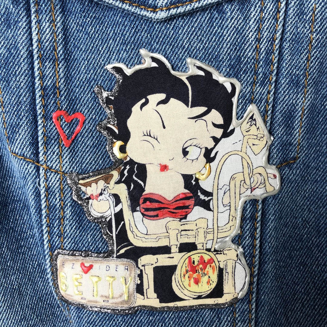 GULL COTTAGE BETTY BOOP denim jacket for women (size L) unclear Blue type light blue Vintage Second Hand