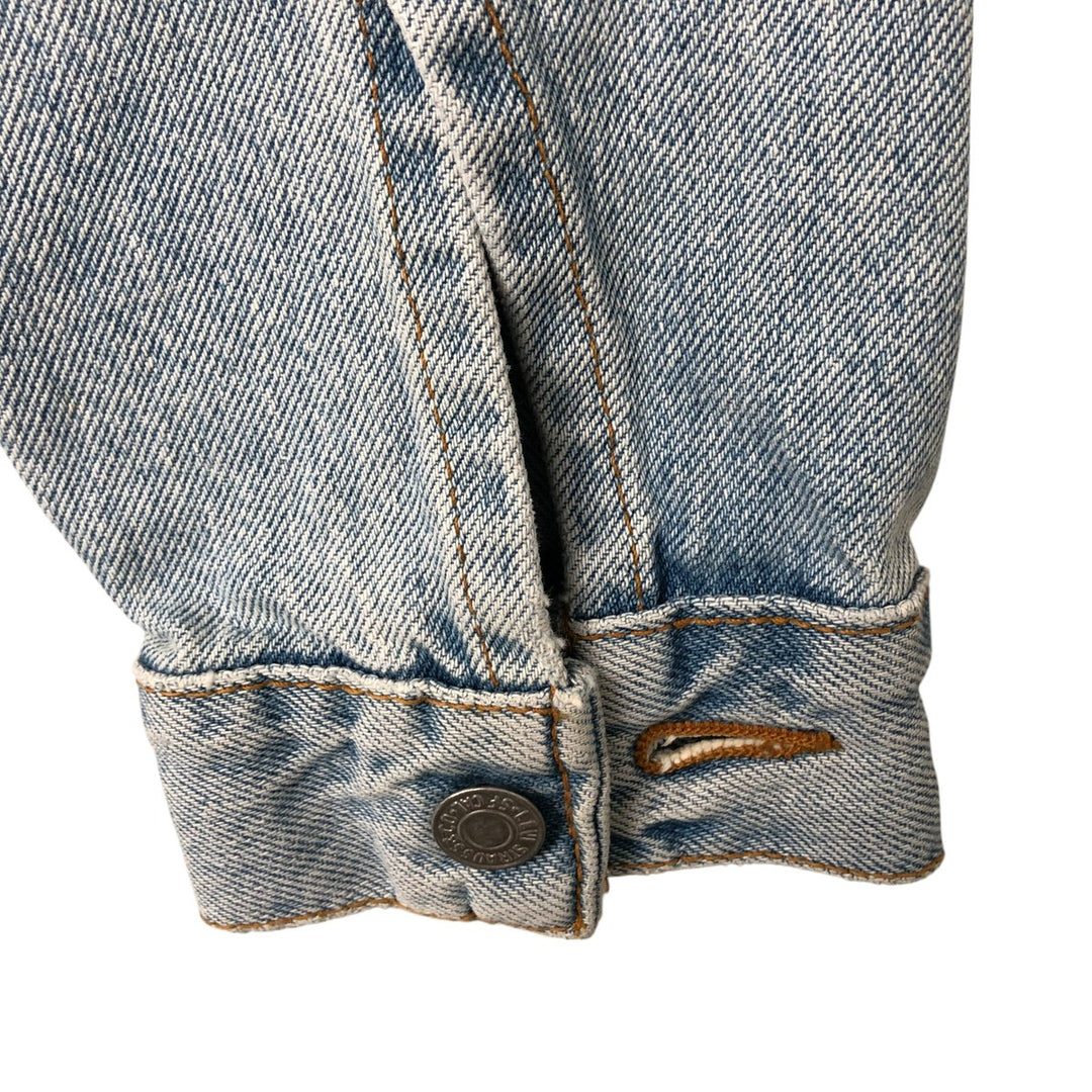 90'S Levi's 77597-0220 denim jacket, denim jacket, made in USA, women's size M, vintage cotton Blue type light blue Vintage Second Hand