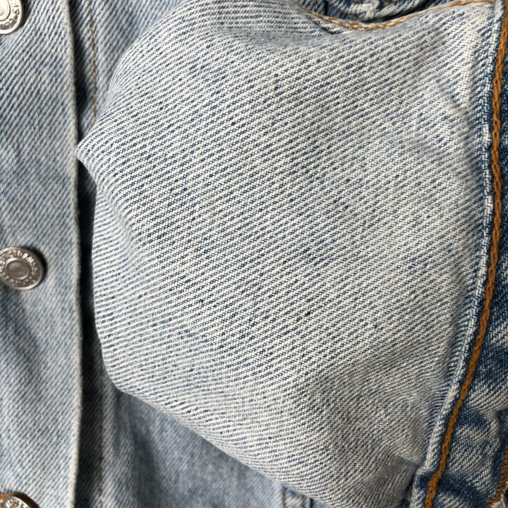 90'S Levi's 77597-0220 denim jacket, denim jacket, made in USA, women's size M, vintage cotton Blue type light blue Vintage Second Hand
