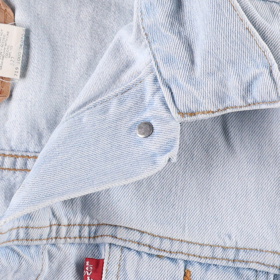 00'S Levi's denim jacket, made in the USA, women's size L unknown Blue type light blue Vintage Second Hand