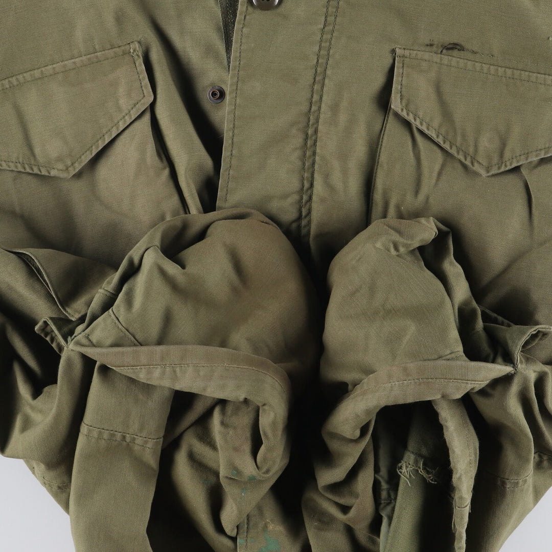 Special Price: Authentic 1970'S US Military M-65 Deck Jacket, Made in USA, Large Short, Men's Size L, Vintage unclear Khaki type Vintage Second Hand