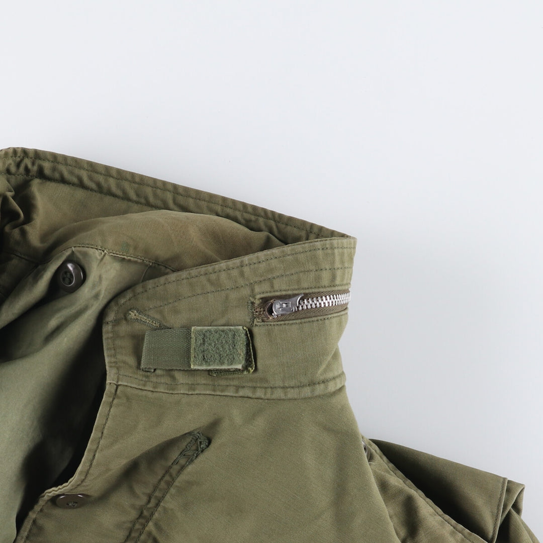 Special Price: Authentic 1970'S US Military M-65 Deck Jacket, Made in USA, Large Short, Men's Size L, Vintage unclear Khaki type Vintage Second Hand