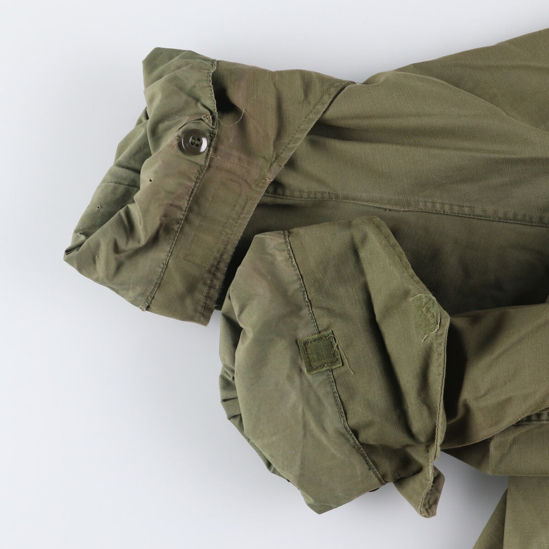 Special Price: Authentic 1970'S US Military M-65 Deck Jacket, Made in USA, Large Short, Men's Size L, Vintage unclear Khaki type Vintage Second Hand