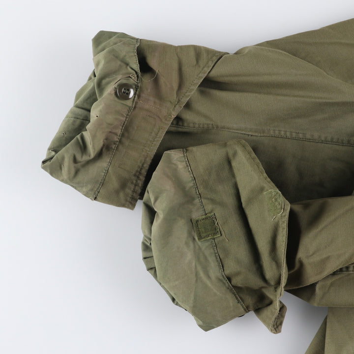 Special Price: Authentic 1970'S US Military M-65 Deck Jacket, Made in USA, Large Short, Men's Size L, Vintage unclear Khaki type Vintage Second Hand