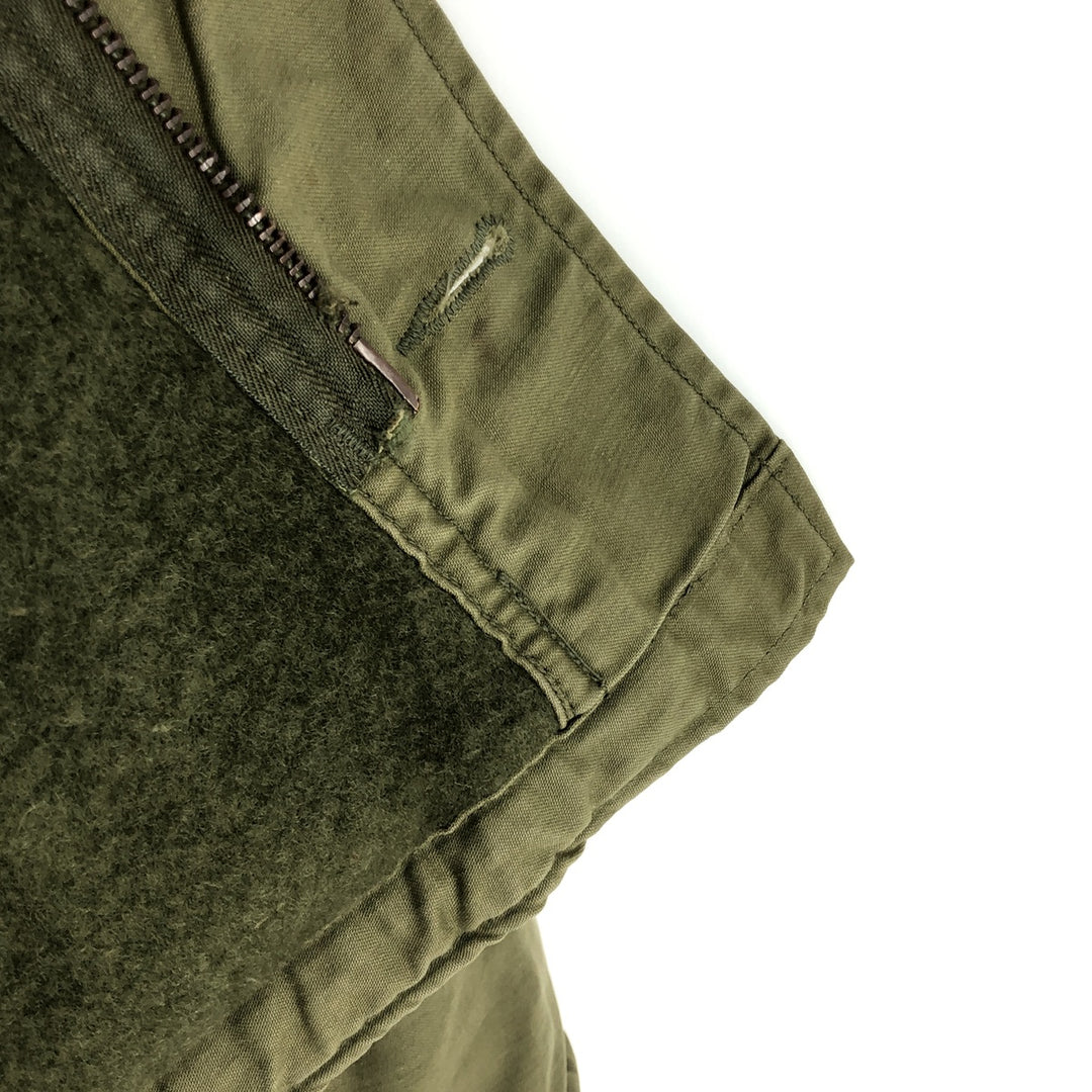 Authentic 1970'S US Navy Cold Weather Permeable A-2 Deck Jacket, Men's Size L, Vintage unclear Khaki type Vintage Second Hand