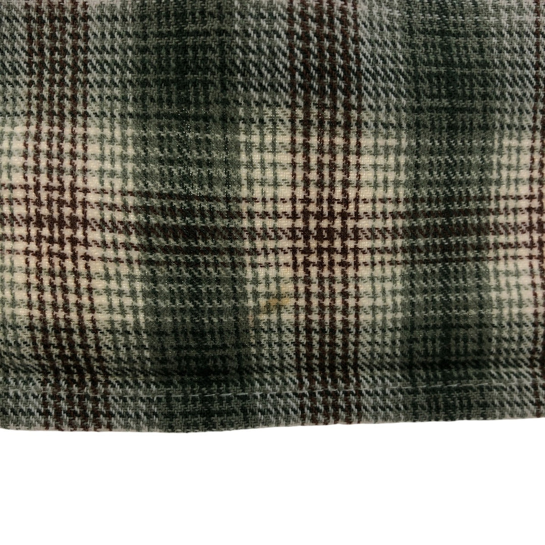 90'S J.Crew Ombre Check Long Sleeve Light Nell Check Shirt, Men's Medium Size, Vintage cotton Khaki type sage green Vintage Second Hand