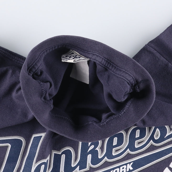 00'S Lee SPORT MLB NEW YORK YANKEES New York Yankees sports print T-shirt men's size M unclear navy blue type Vintage Second Hand