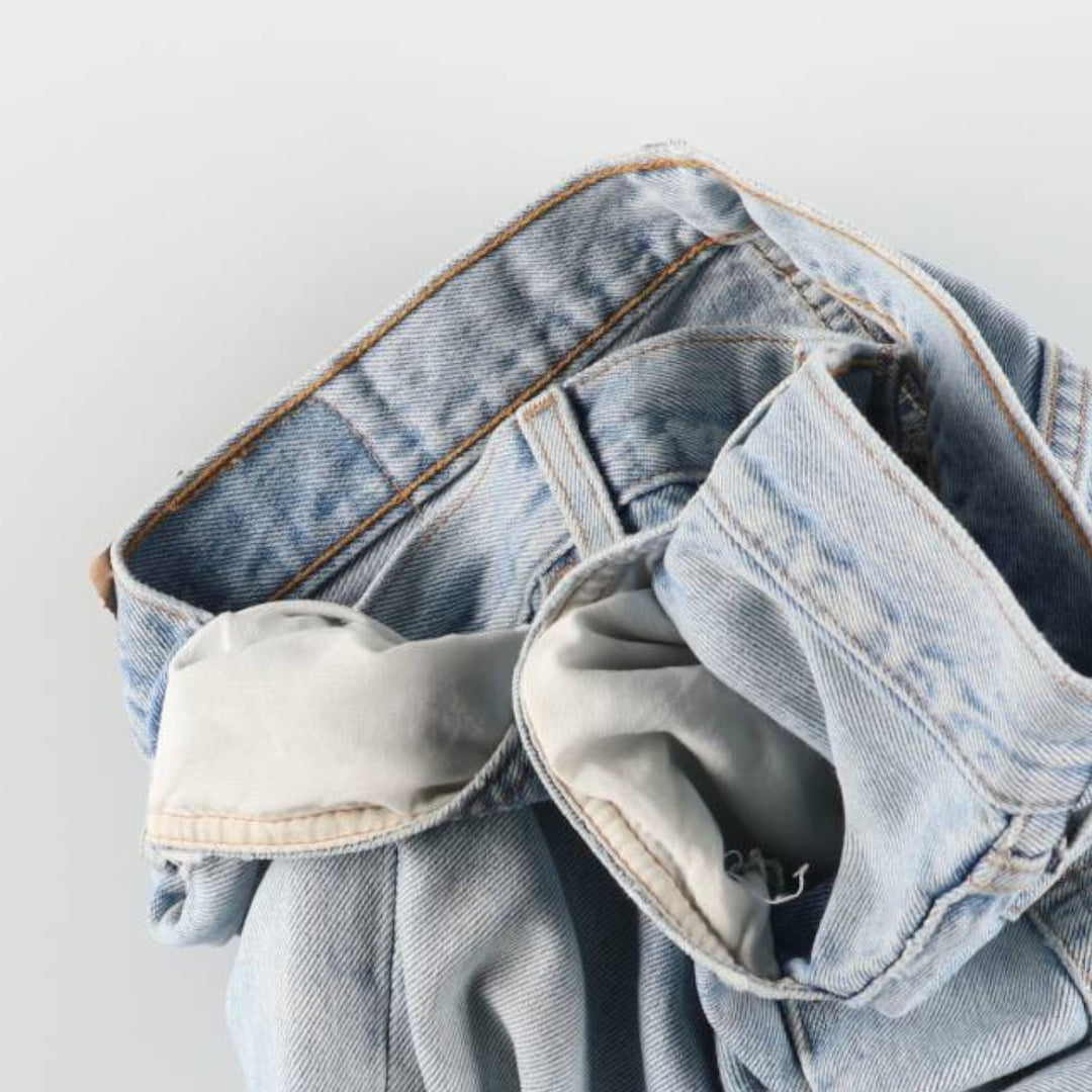 00'S Levi's 0501-0134 Straight denim pants for men, size W33 cotton blue type Vintage Second Hand
