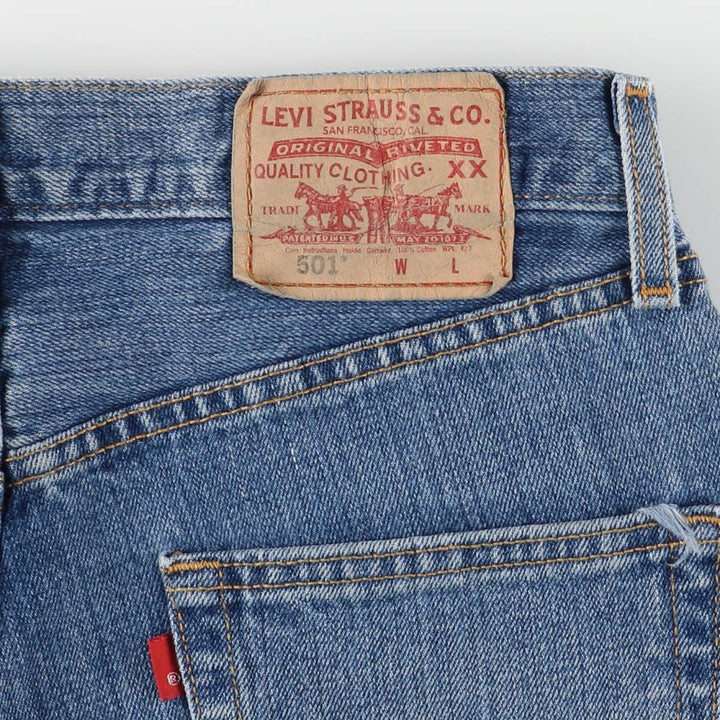 00'S Levi's 15501-0574 Straight denim pants for men, size w31 cotton blue type Vintage Second Hand