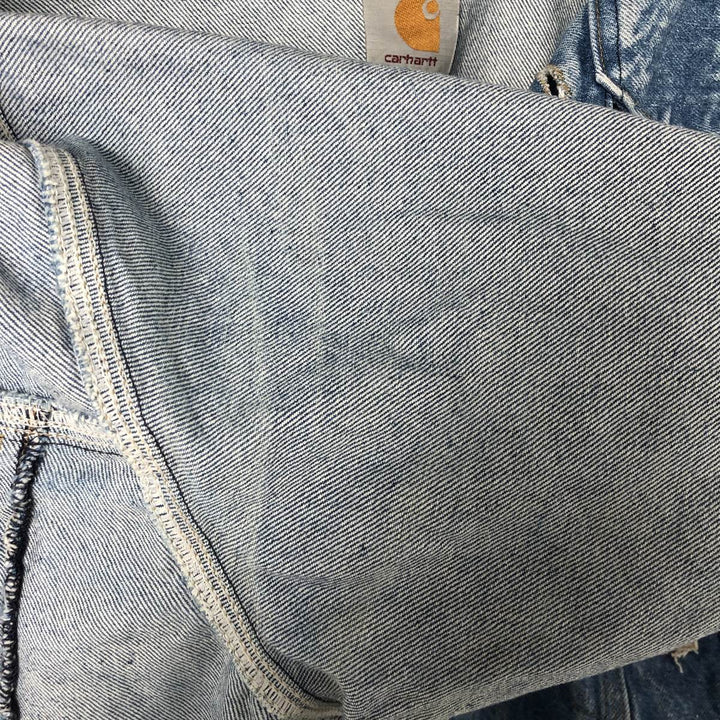 00'S Carhartt denim jacket, made in the USA, men's size L cotton blue type Vintage Second Hand