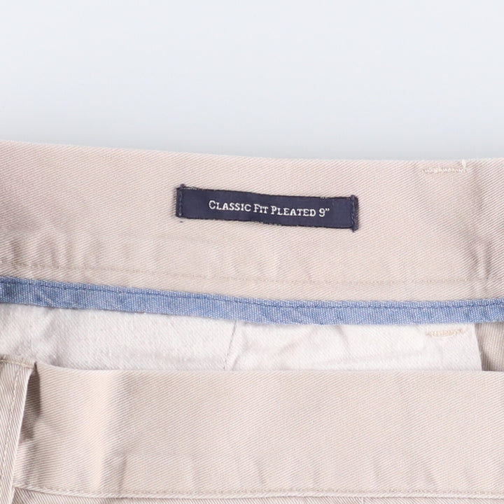 POLO by Ralph Lauren CLASSIC FIT PLEATED 9'' two-pleat chino shorts, short pants, men's size w31 cotton Beige type Vintage Second Hand